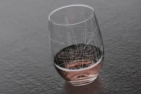 Etched stemless wine glass- map of saratoga- saratoga springs